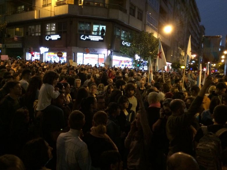 17-10-16 LumesNuncaMaisOurense03.jpeg